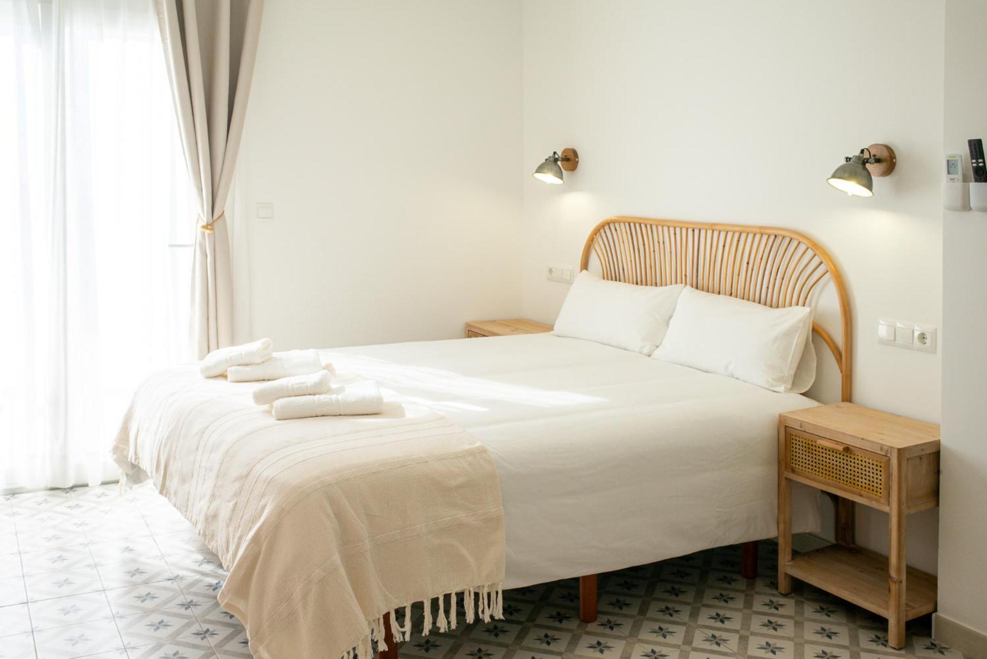 La Tienda Nueva Hotel คอมเปตา ภายนอก รูปภาพ